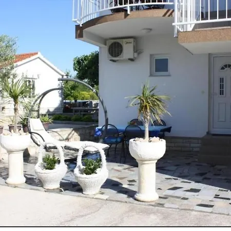 Appartement Roko *