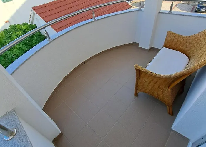 Roko Apartamento Vodice